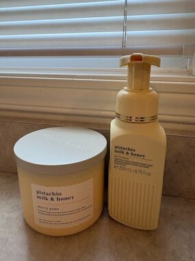 Bath & Body Works Pistachio Milk & Honey Hand Soap and Candle Set - Cream